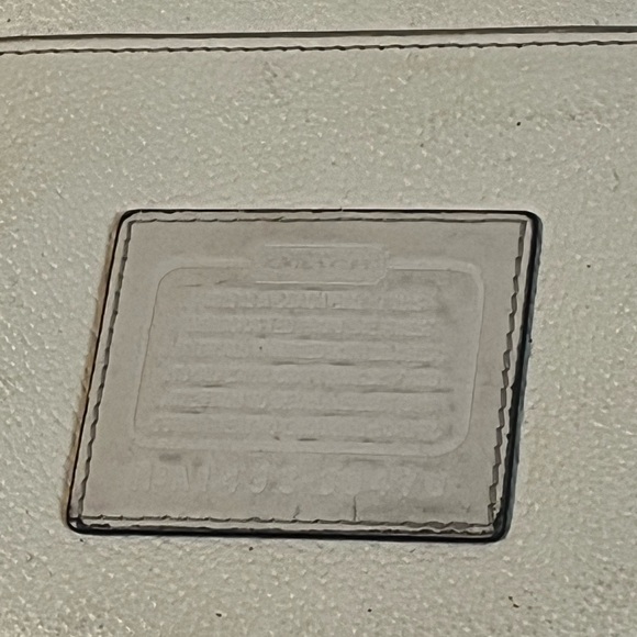 Coach Wristlets Clutch White Leather - Picture 4 of 8